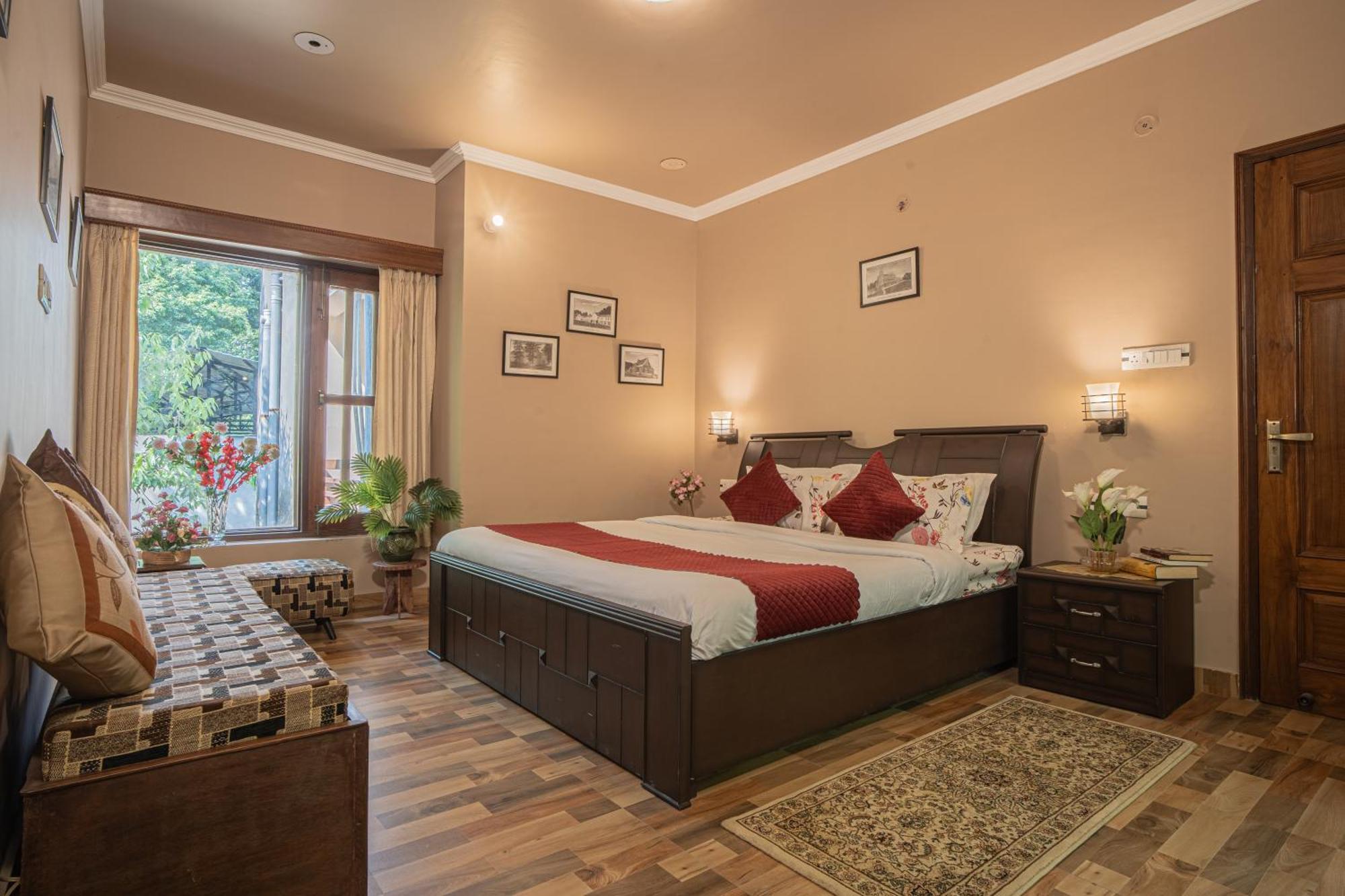 Vienna Forest Villa Найнітал Екстер'єр фото